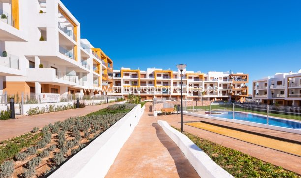 Herverkoop - Apartment -
Orihuela Costa