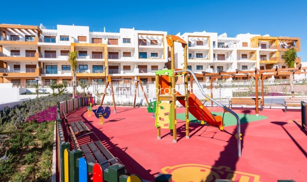 Herverkoop - Apartment -
Orihuela Costa