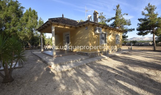 Reventa - Country Property/Finca -
La Matanza