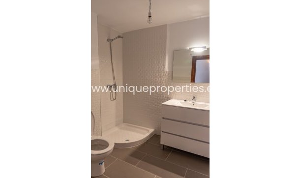 Revente - Village House -
Somontin