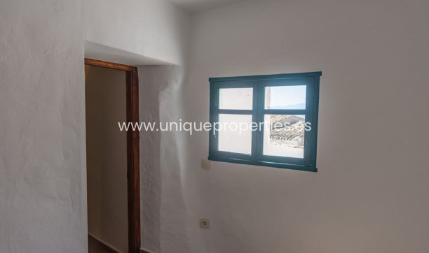 Revente - Village House -
Somontin