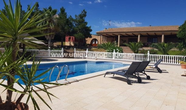 Resale - House -
Murcia