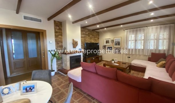 Resale - House -
Murcia