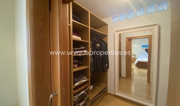 Resale - House -
Murcia