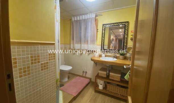 Resale - House -
Murcia