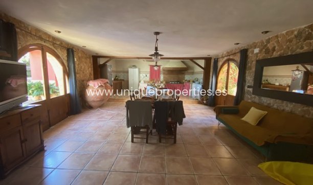 Resale - House -
Murcia