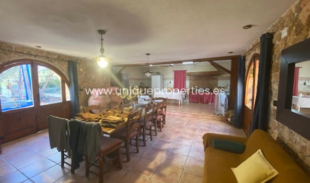 Resale - House -
Murcia