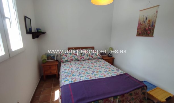 Reventa - Villa -
Somontin