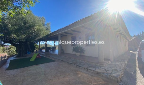 Resale - House -
Murcia