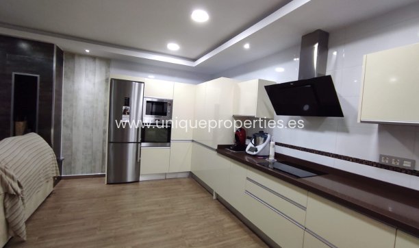 Reventa - Village House -
Somontin
