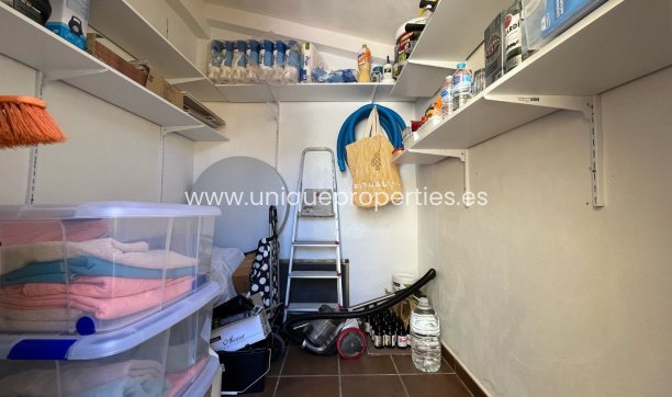 Resale - House -
San Fulgencio - urb.la marina