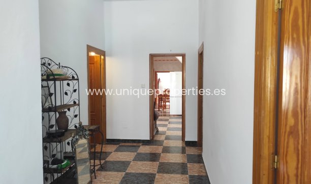 Resale - Village House -
Almanzora