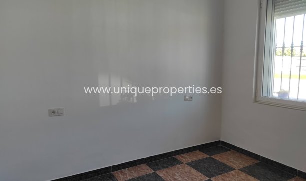 Resale - Village House -
Almanzora