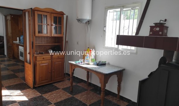 Resale - Village House -
Almanzora