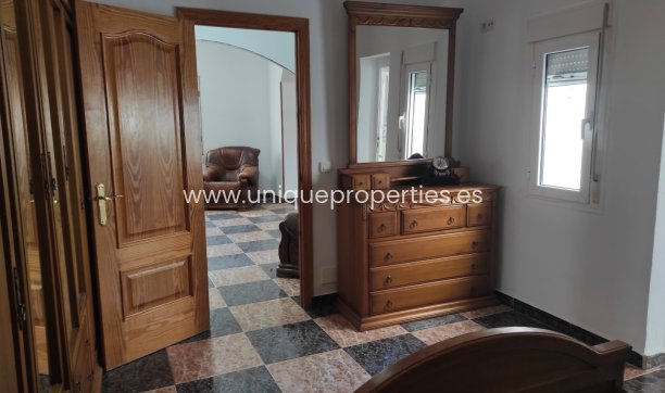 Resale - Village House -
Almanzora