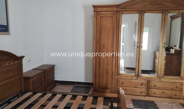 Resale - Village House -
Almanzora