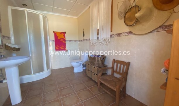 Resale - House -
Murcia