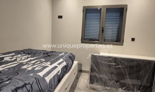 Resale - Villa -
Lorca
