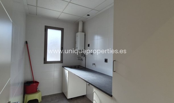 Resale - Villa -
Lorca