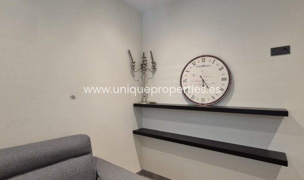 Resale - Villa -
Lorca