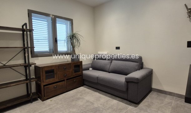 Resale - Villa -
Lorca