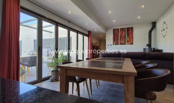 Resale - Villa -
Lorca