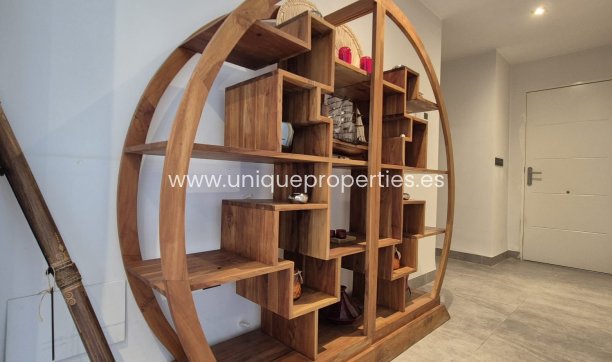 Resale - Villa -
Lorca