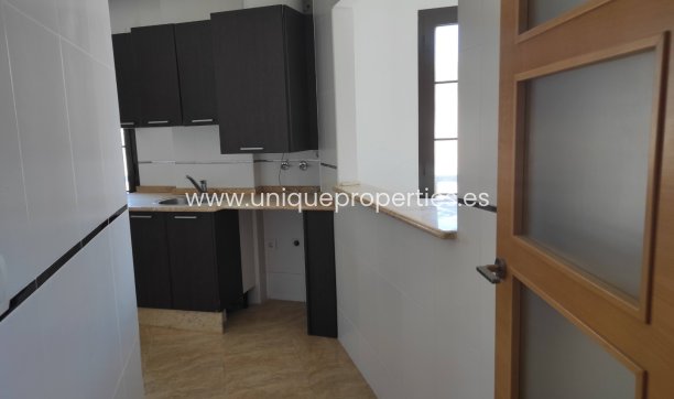 Revente - Apartment -
Olula del Rio
