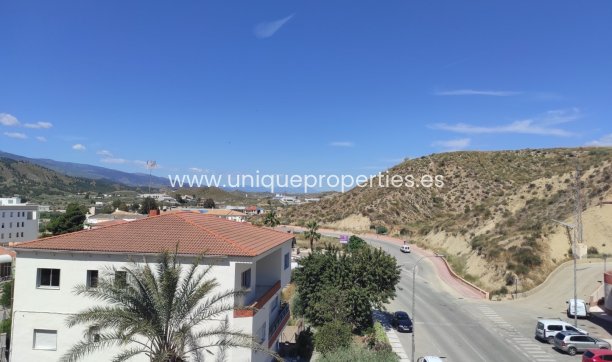 Revente - Apartment -
Olula del Rio