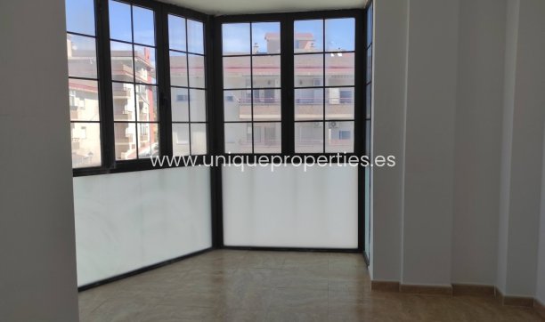 Revente - Apartment -
Olula del Rio