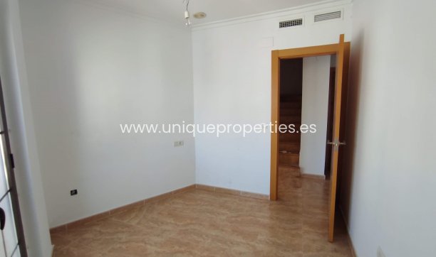 Revente - Apartment -
Olula del Rio
