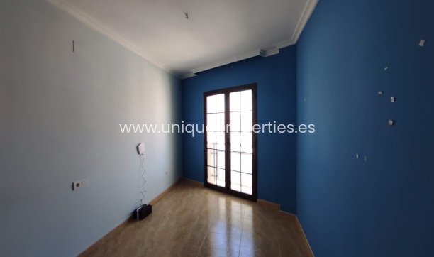 Revente - Apartment -
Olula del Rio
