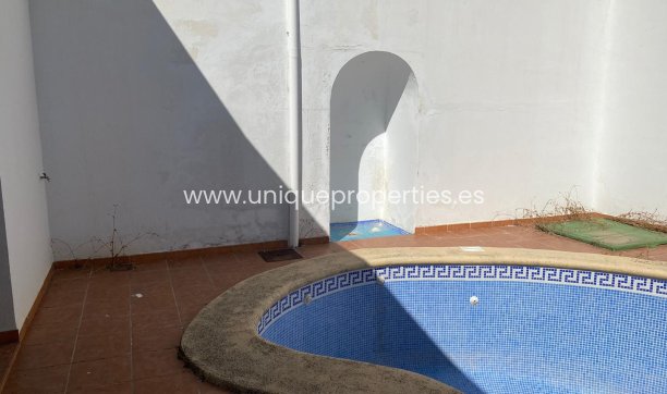 Reventa - Cave House -
Pozo Alcon