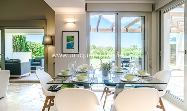 Resale - Villa -
San Miguel de Salinas - Las Colinas Golf