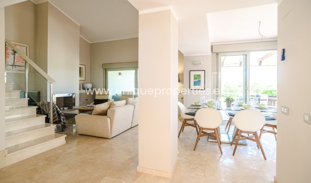 Resale - Villa -
San Miguel de Salinas - Las Colinas Golf