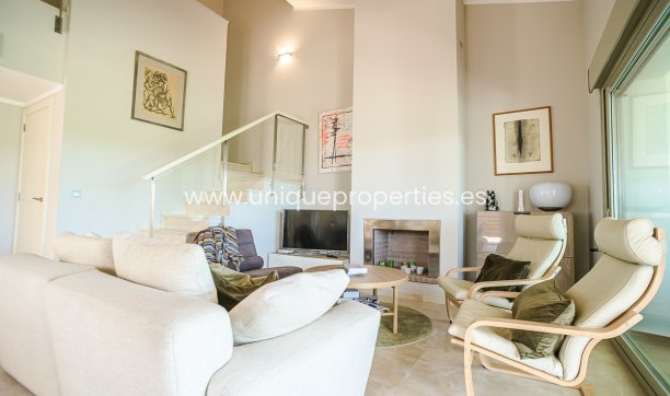 Resale - Villa -
San Miguel de Salinas - Las Colinas Golf