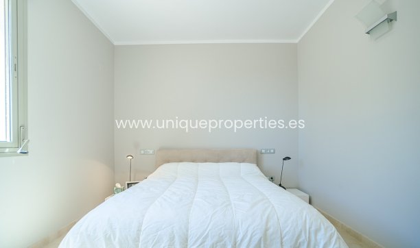Resale - Villa -
San Miguel de Salinas - Las Colinas Golf