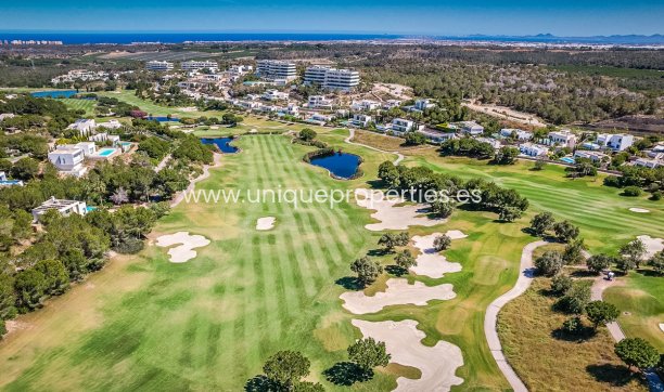 Resale - Villa -
San Miguel de Salinas - Las Colinas Golf