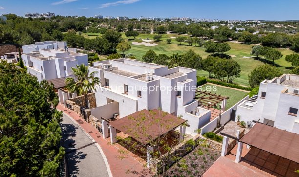 Resale - Villa -
San Miguel de Salinas - Las Colinas Golf