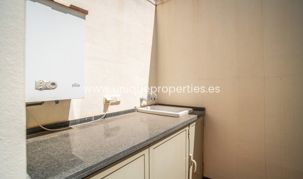 Resale - Villa -
San Miguel de Salinas - Las Colinas Golf