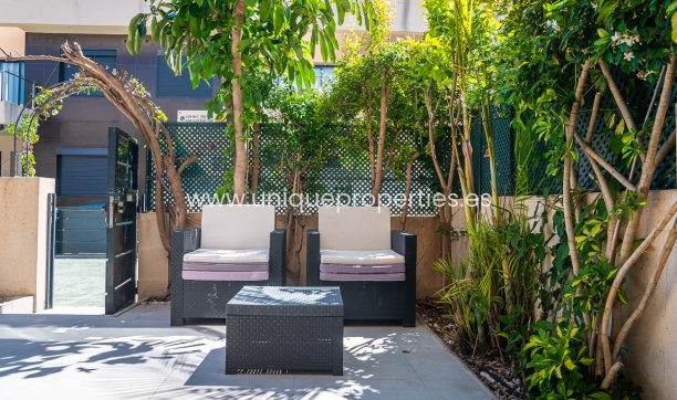 Resale - Apartment -
TORRE DE LA HORADADA - TORRE DE LA HORARADA