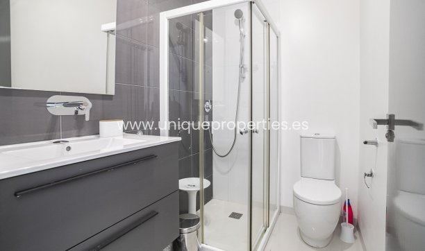 Resale - Apartment -
TORRE DE LA HORADADA - TORRE DE LA HORARADA