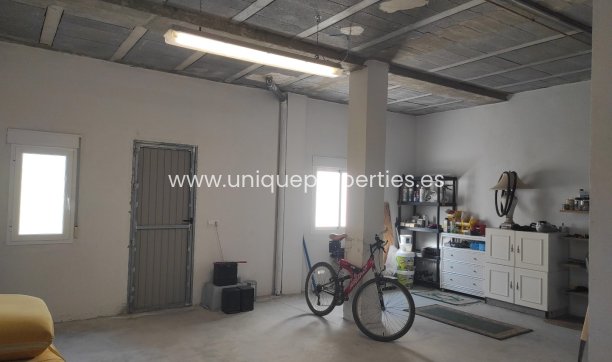 Revente - Village House -
Baza
