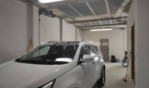 Revente - Village House -
Baza