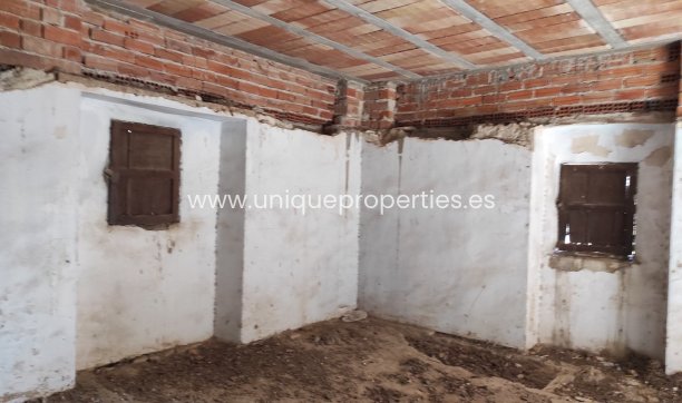 Reventa - Village House -
Caniles