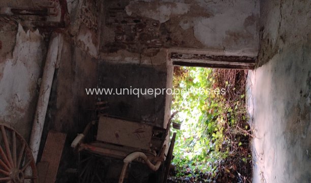 Reventa - Village House -
Caniles