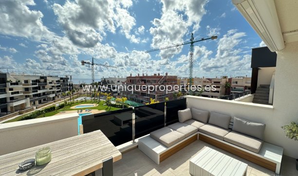 Herverkoop - Penthouse -
PLAYA FLAMENCA