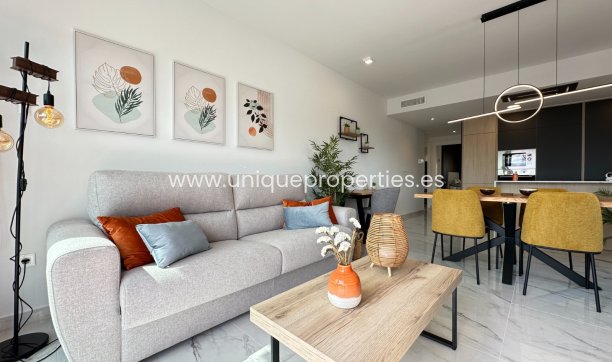 Herverkoop - Penthouse -
PLAYA FLAMENCA