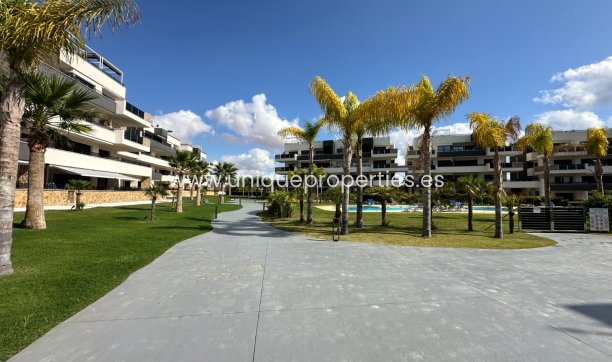Herverkoop - Penthouse -
PLAYA FLAMENCA