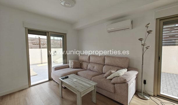 Herverkoop - House - Semi-Detached House -
Cox